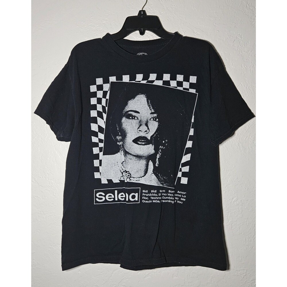 Selena Short Sleeve L Crew Neck Bidi Bidi Bom T-Shirt Black Latina Singer Unisex
